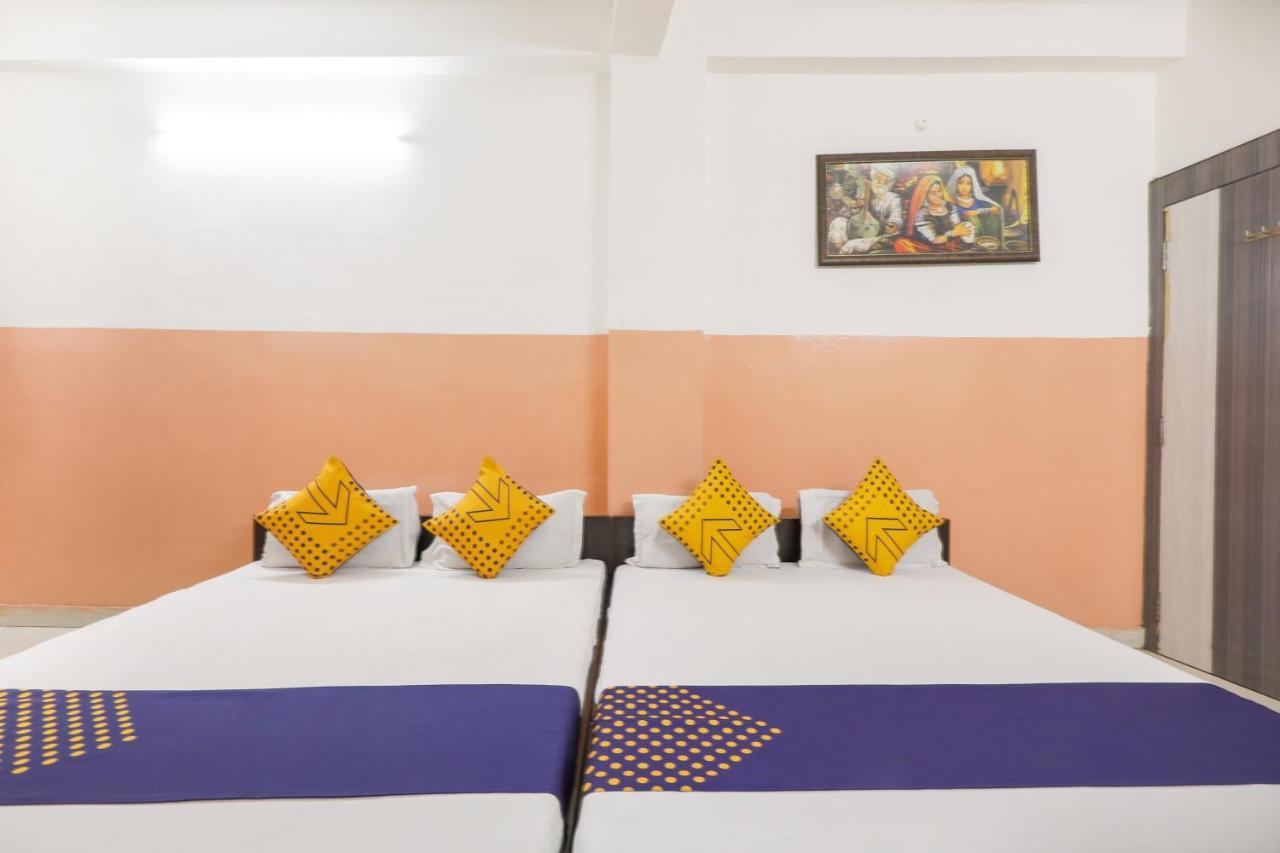Spot On 68590 Hotel Jagdamba Palace Bhopál Kültér fotó